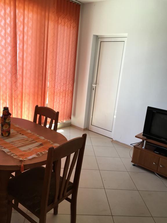 Adonai Apartments Nesebar Exterior foto
